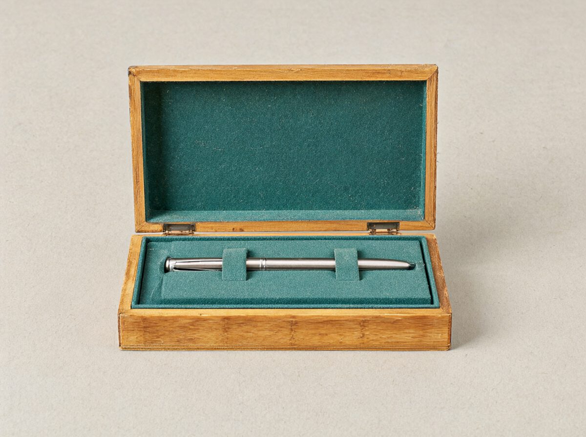 Laser-Engraved Pen Box