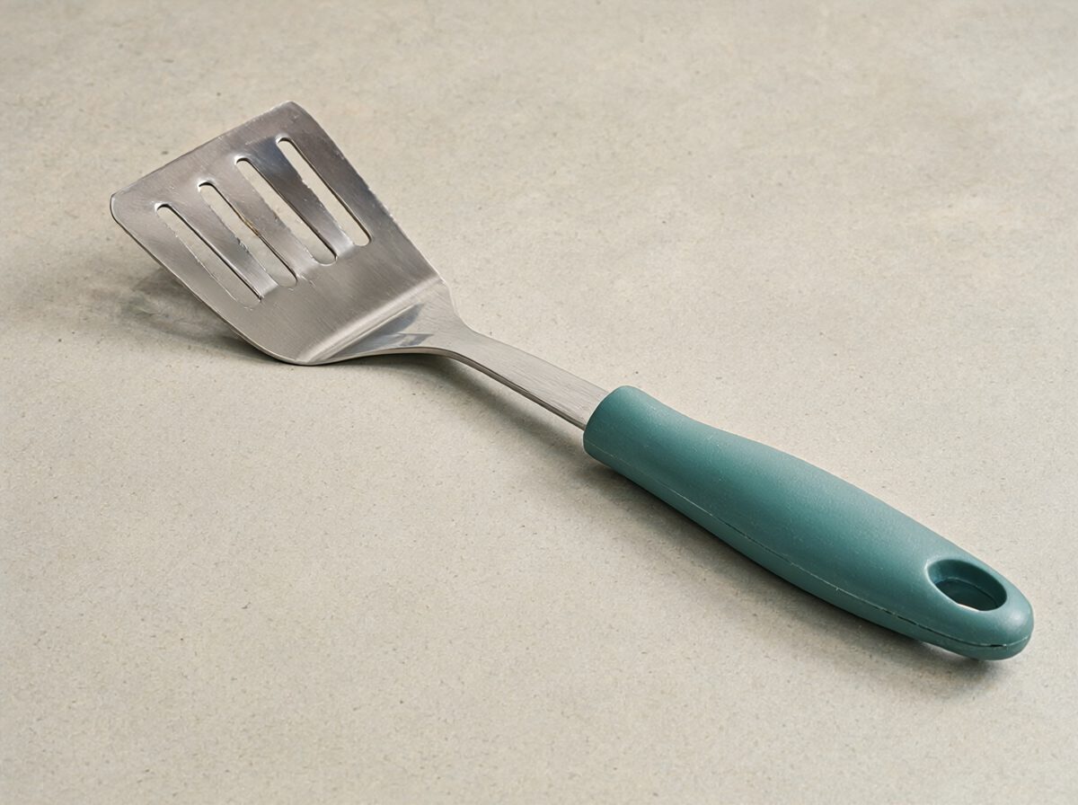 Silicone-Grip Kitchen Turner